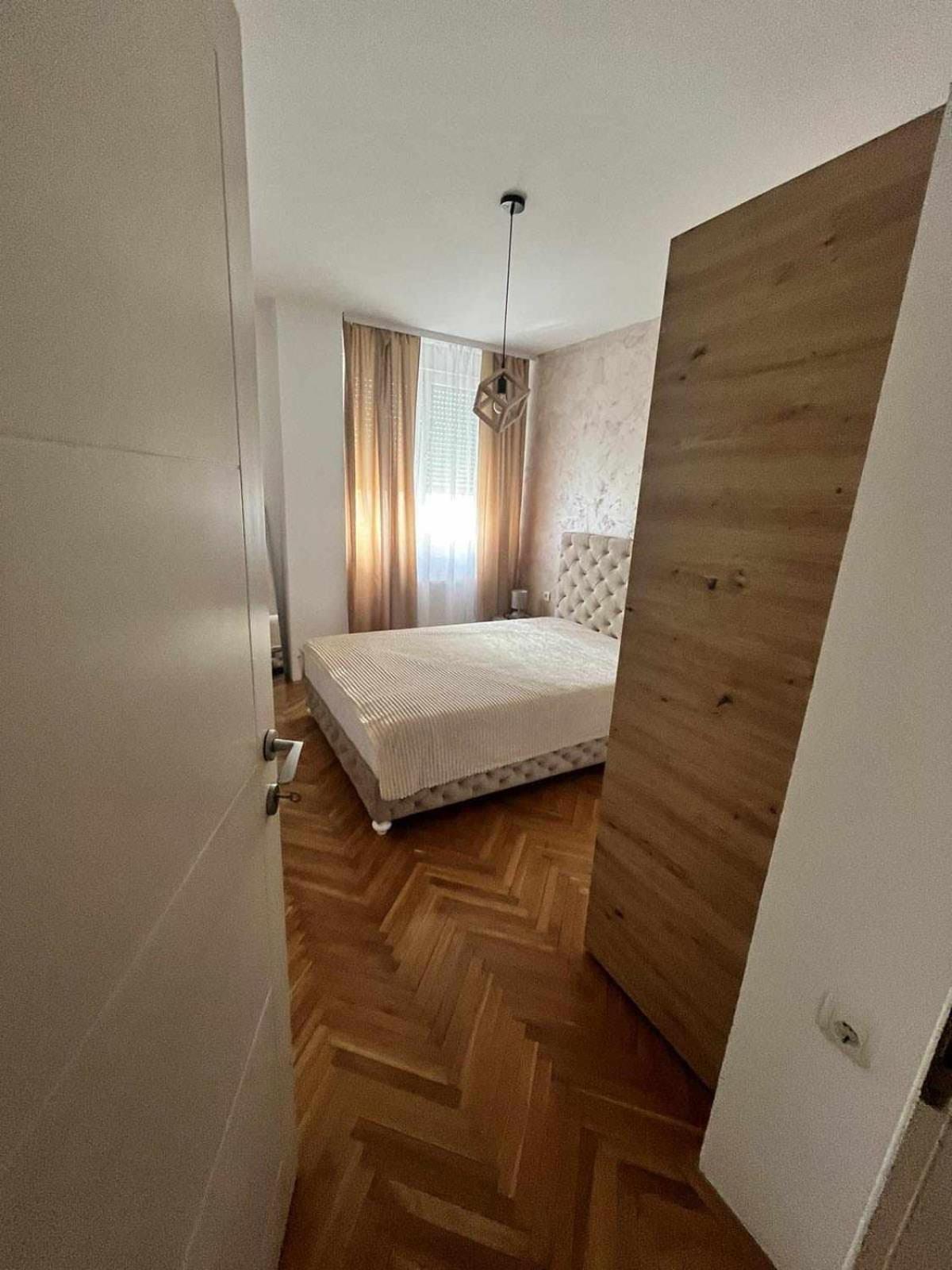 Apartment Aleksandrija Ni