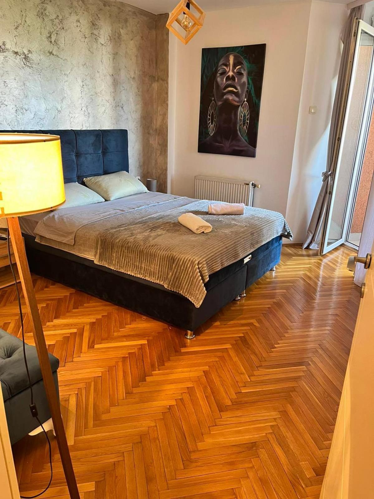 Aleksandrija Apartment