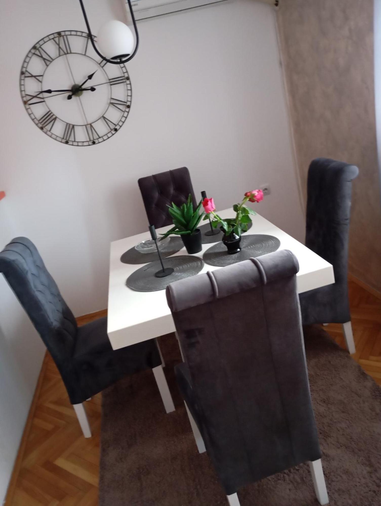 Apartment Aleksandrija